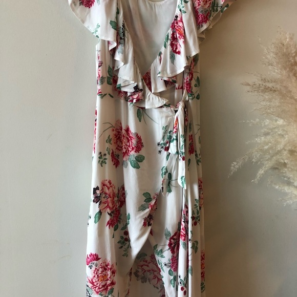 Minkpink White Floral Dress Wrap - Picture 5 of 6